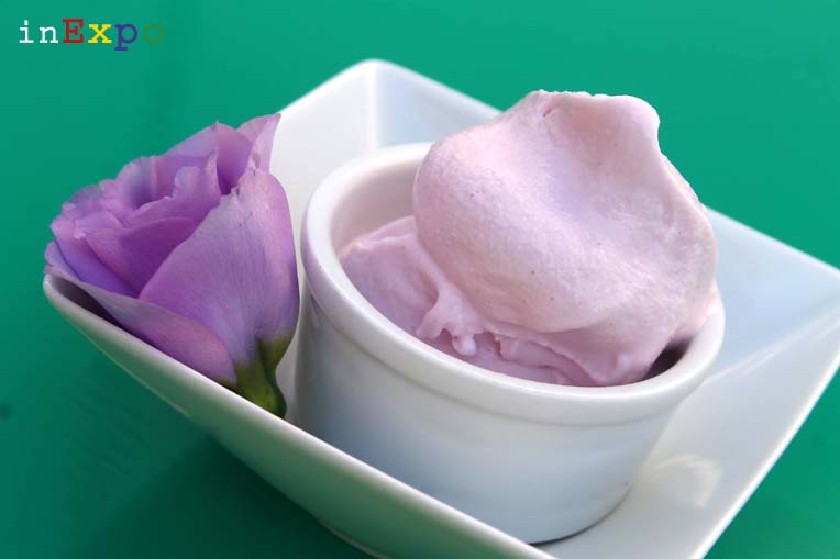 il gelato di Massimo Conti per il padiglione del Bahrain gusto rosa