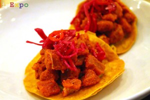 Tostada de Atun Pibil ristorante messicano Besame Mucho in Expo
