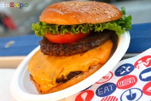 Black Angus Extreme Double Cheddar Burger Food Truck Nation in Expo